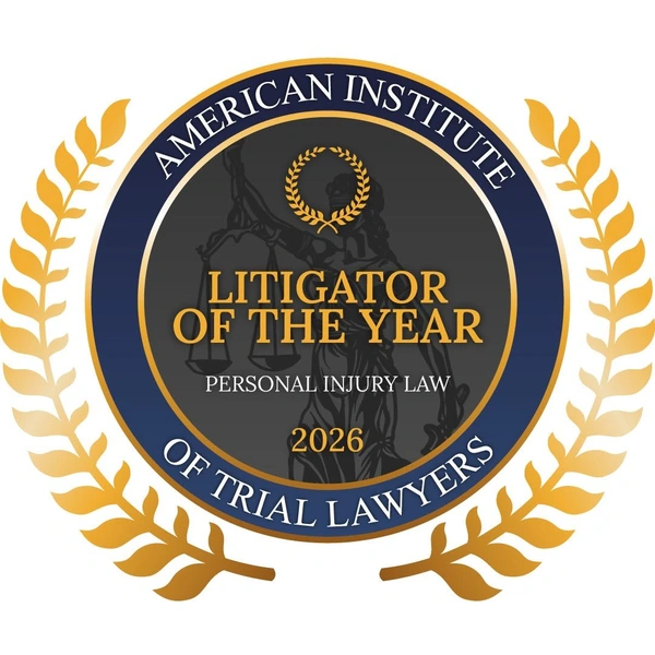 Reconocimiento Litigator of the Year 2026 en derecho de lesiones personales otorgado a Glen W. Morgan por el American Institute of Trial Lawyers